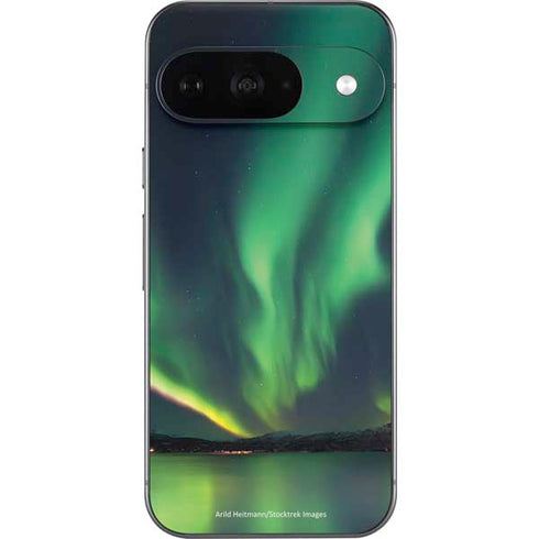 StockTrek Aurora Borealis Over Tjeldsundet in Norway Google Pixel 9 Skin
